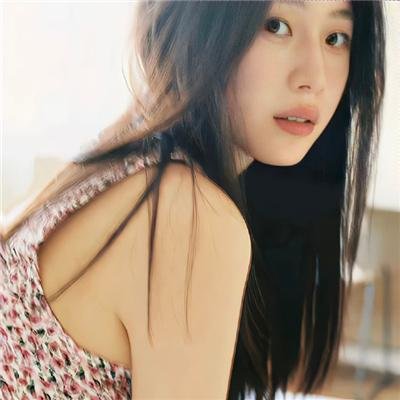 红牝 海报